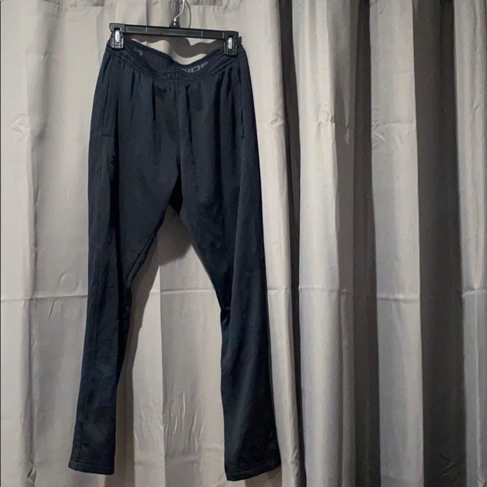 Black Under Armour sweatpants